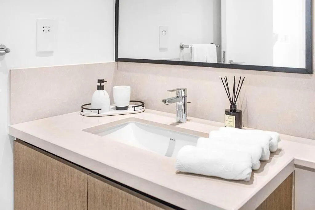 Comfy 2Br Apartment In Downtown. Dubai United Arab Emirates